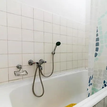 Curic - Twin With Shared Bathroom Lejlighed